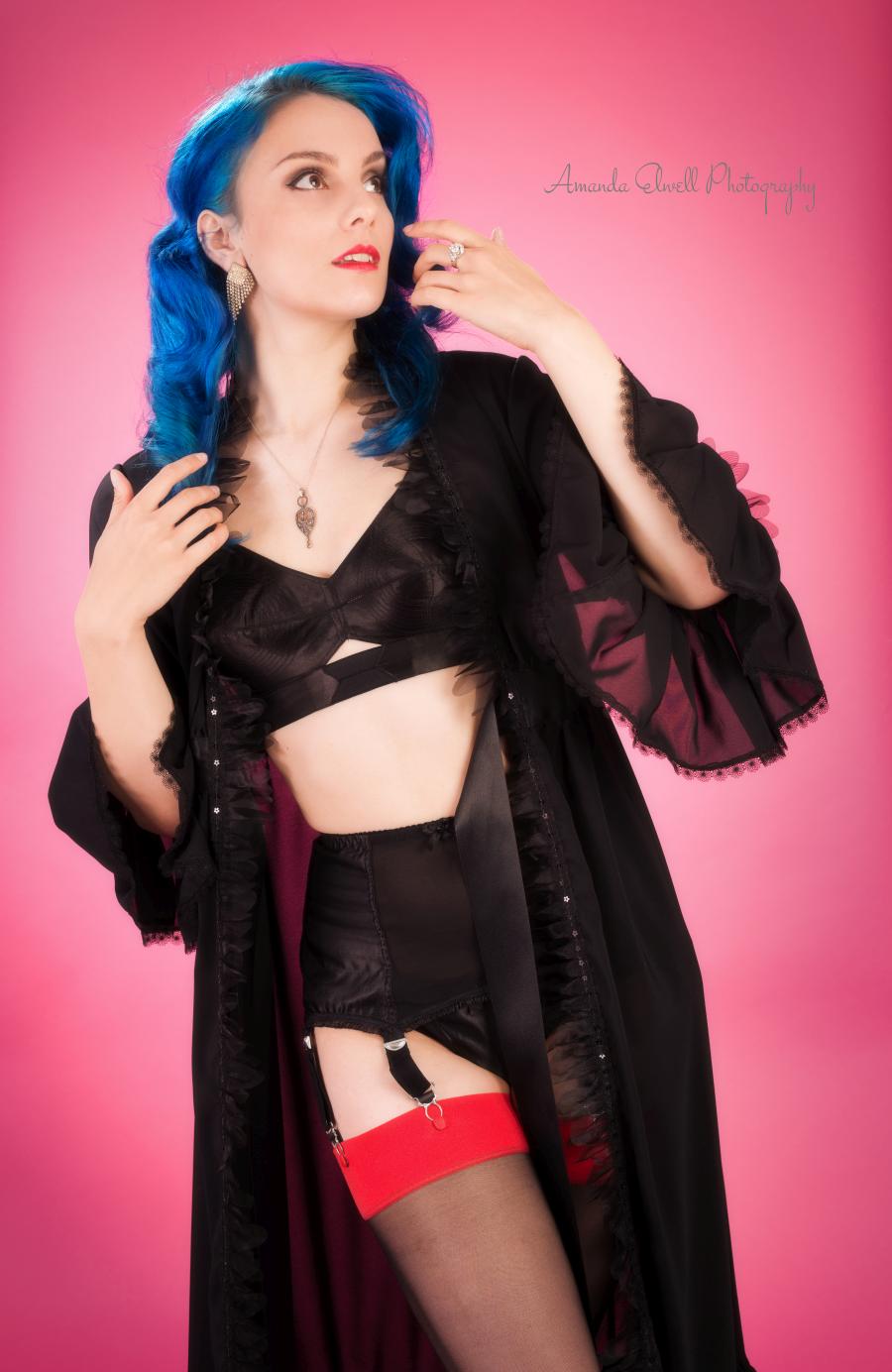 Mina Von Vixen Pin Up Shoot November 2017-223